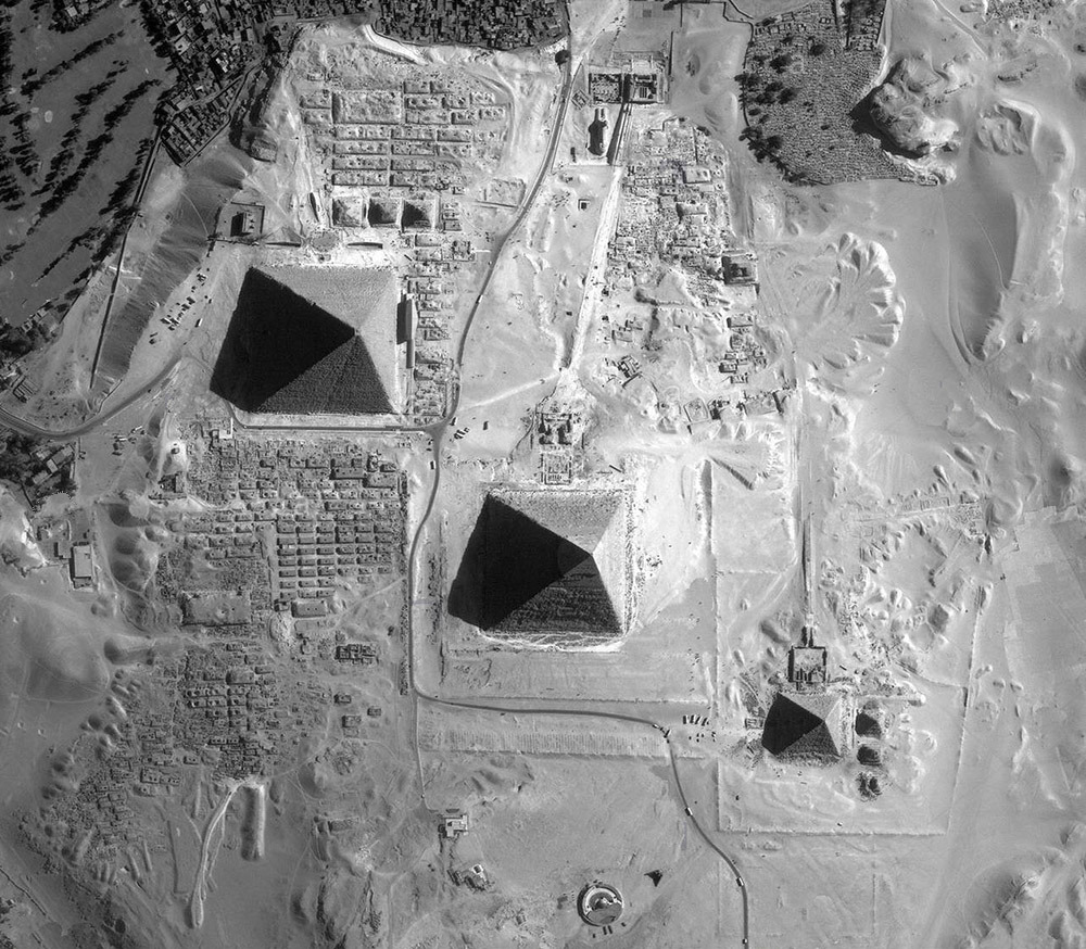 Пирамиды Гизы вид сверху